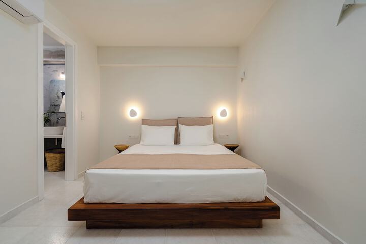 Room 70 of 109