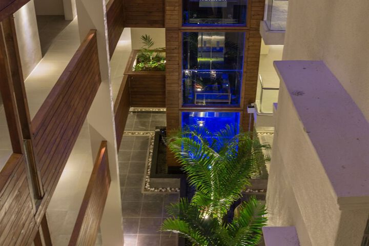 Hotel 64 of 67