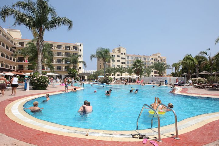 Pool 22 of 43