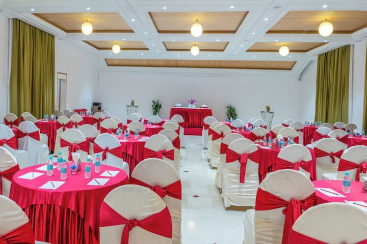 Ballroom/Hall 40 of 46