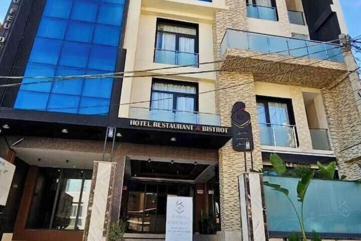 RV Hotel - Dely Brahim