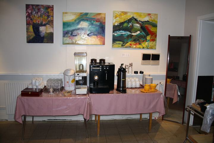 Breakfast/Coffee Service 35 of 65