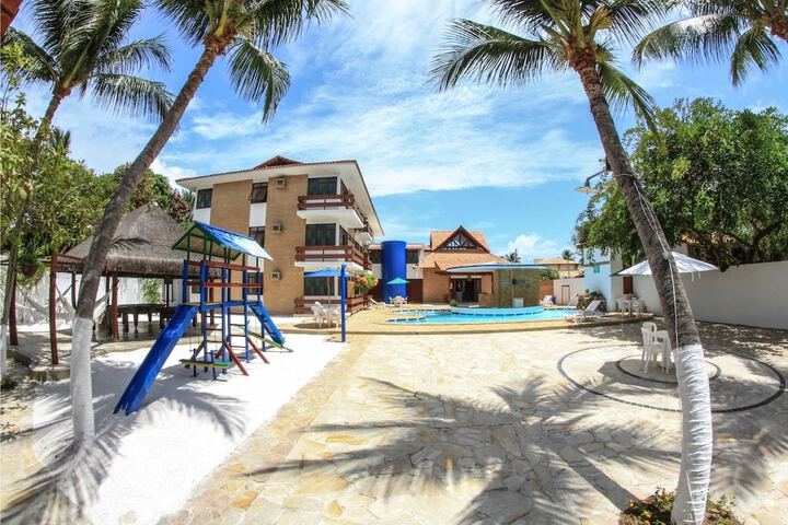 Children's play area - outdoor