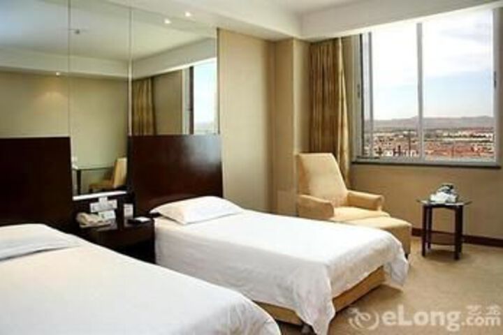 Room 53 of 134