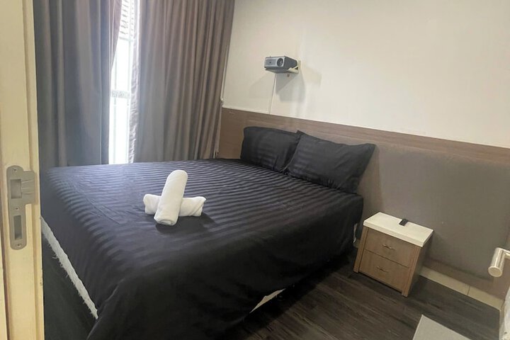 Room 3 of 58