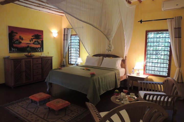 Room 6 of 50