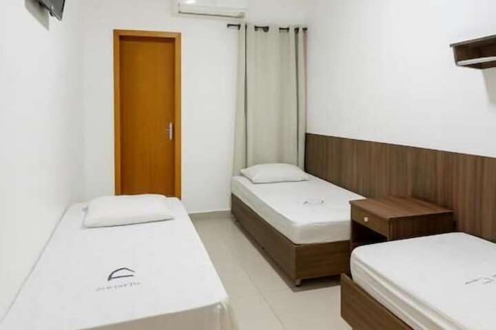Room 5 of 15