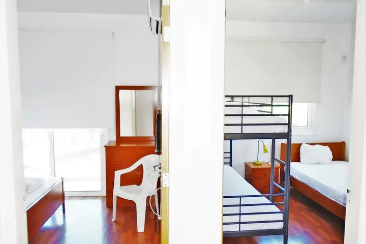 Room 3 of 22