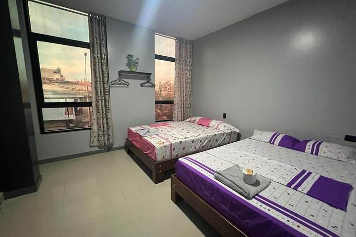 Room 5 of 25