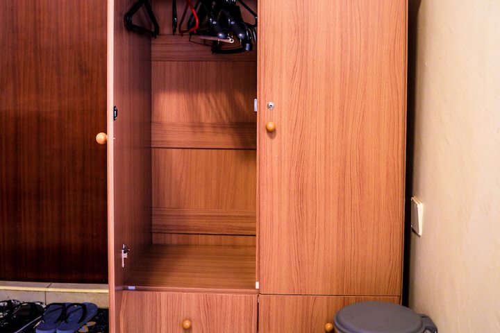 Room 16 of 43