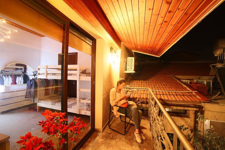 Terrace/Patio 4 of 20