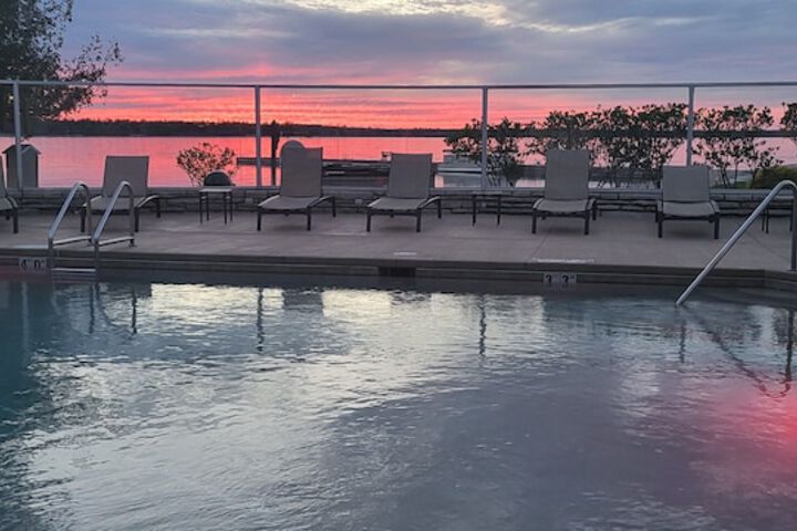Pool 192 of 220