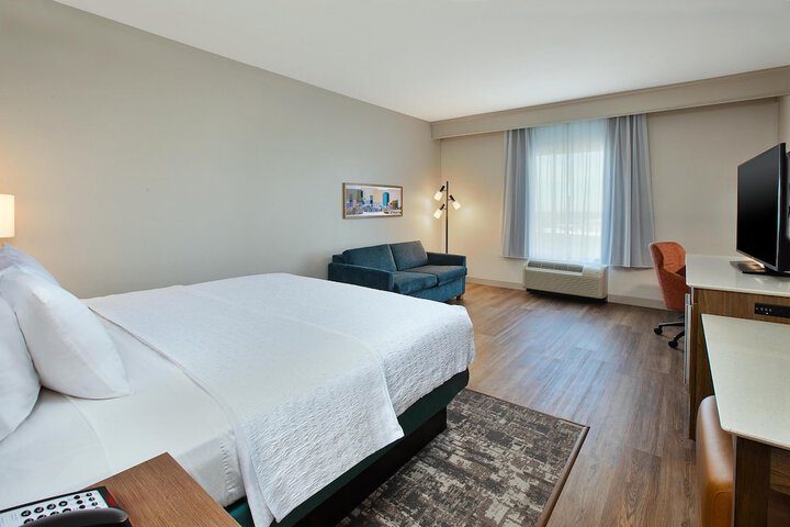 Room 15 of 35