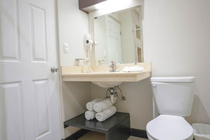 Room 62 of 107