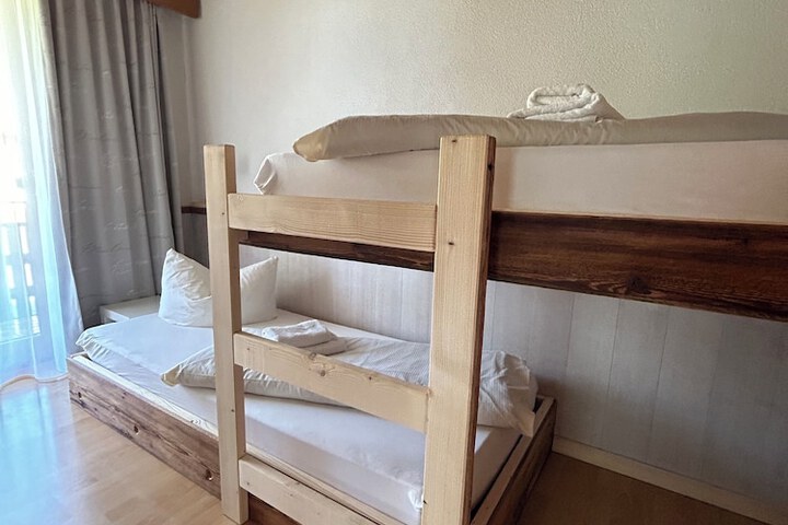 Room 47 of 114