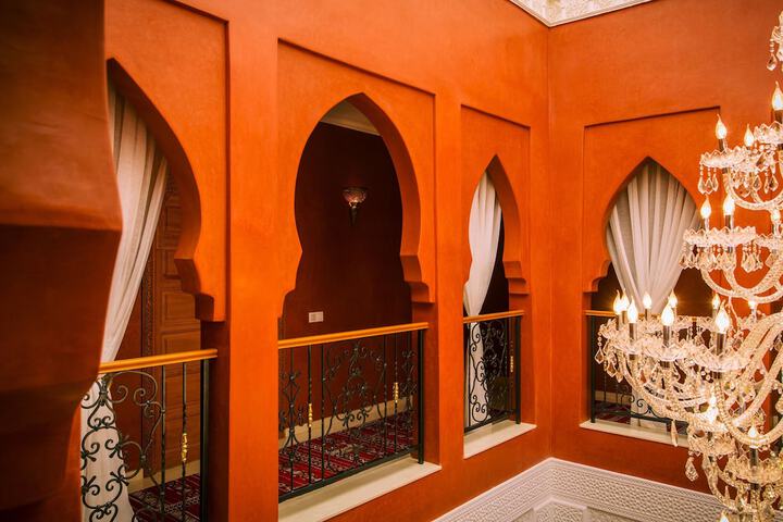 Ballroom/Hall 18 of 33