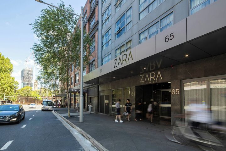 Hotel Exterior 255 of 308