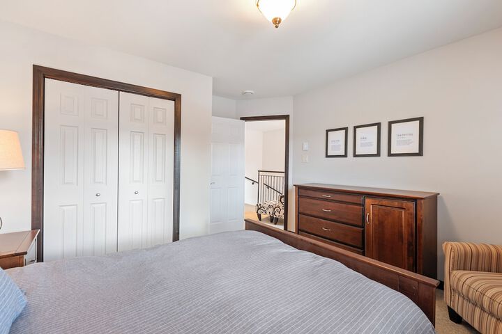 Room 29 of 142