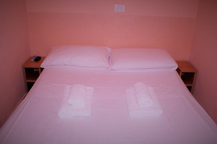 Room 15 of 21