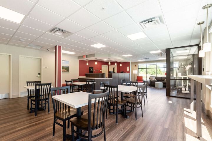 Breakfast area