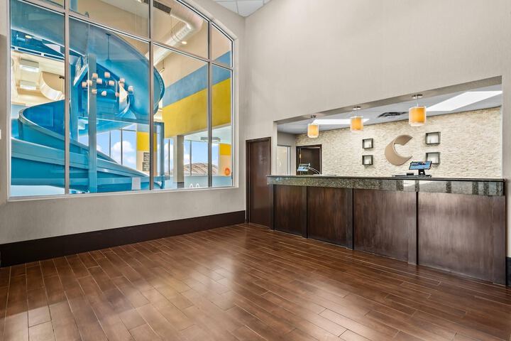 Hotel Lobby