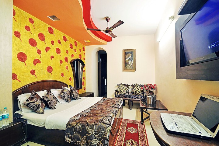 Room 35 of 58