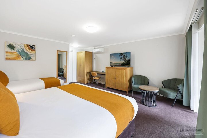 Room 15 of 67