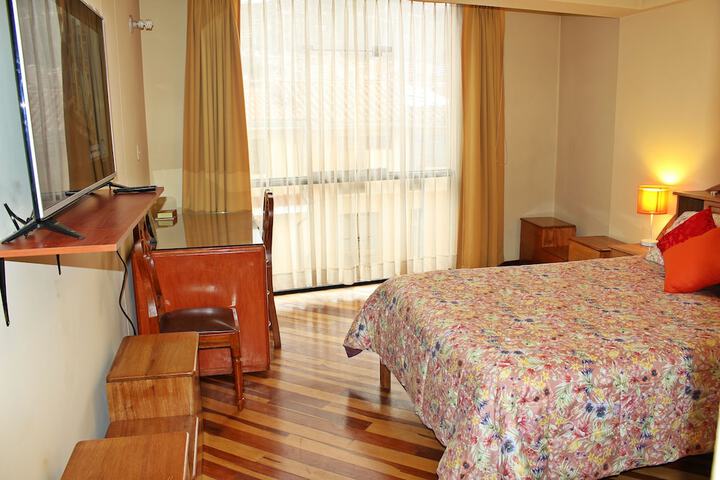 Room 8 of 24