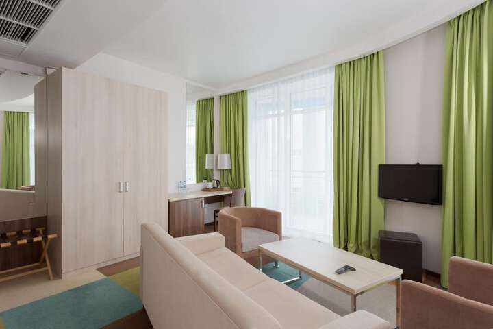 Room 21 of 70