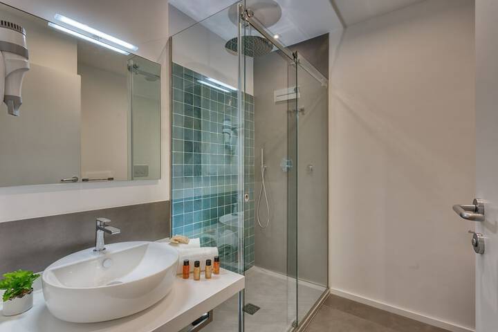 Bathroom Interior Photo