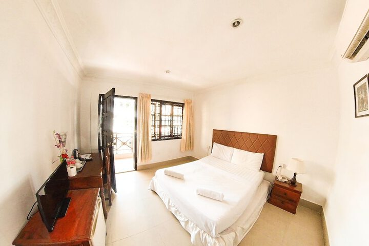 Room 4 of 21