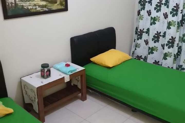 Room 13 of 67