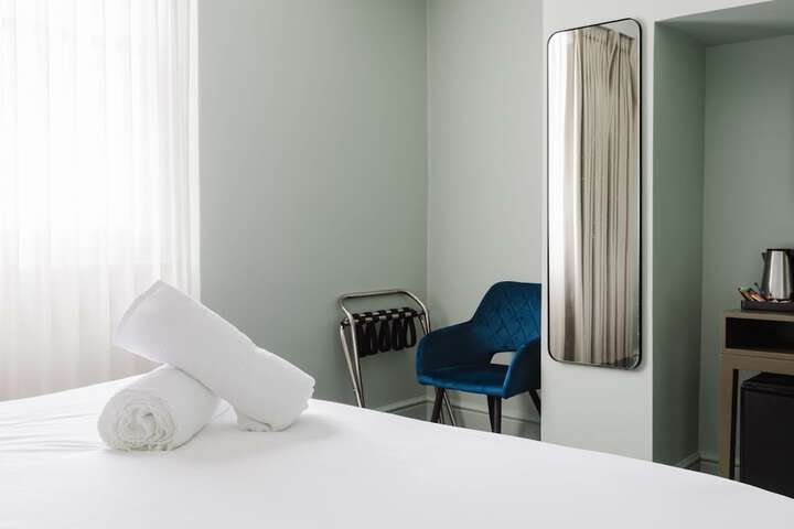 Room 116 of 263