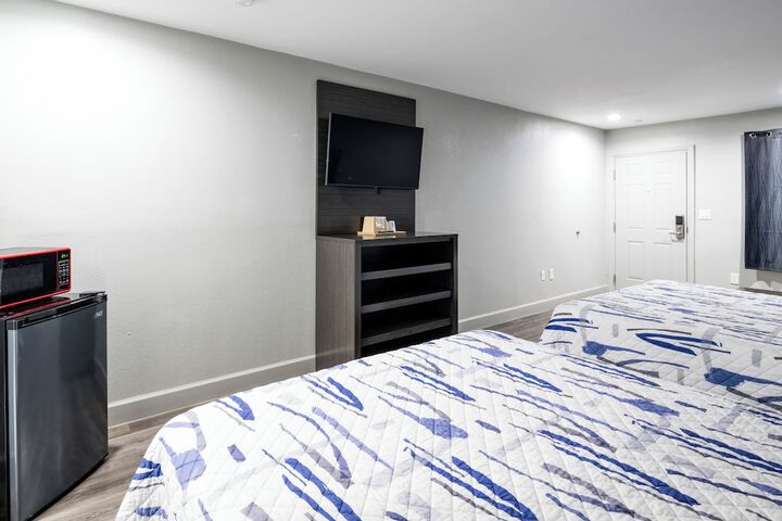 Room 17 of 51