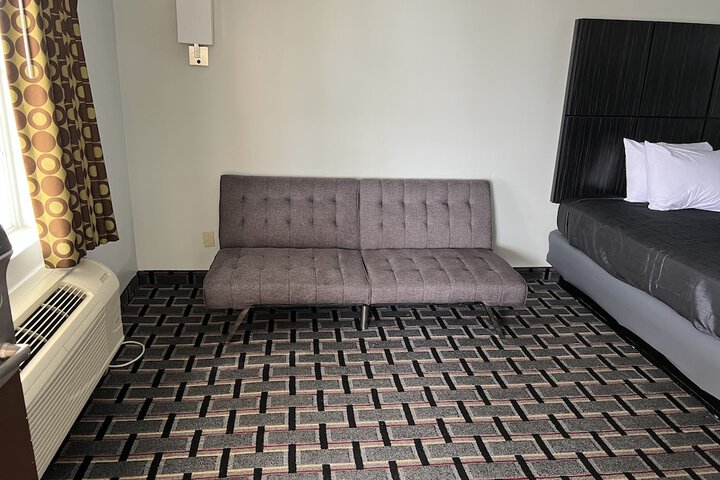 Room 14 of 41