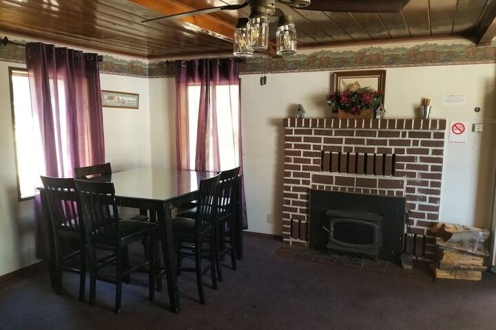 Room 40 of 149