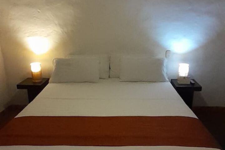 Room 25 of 121