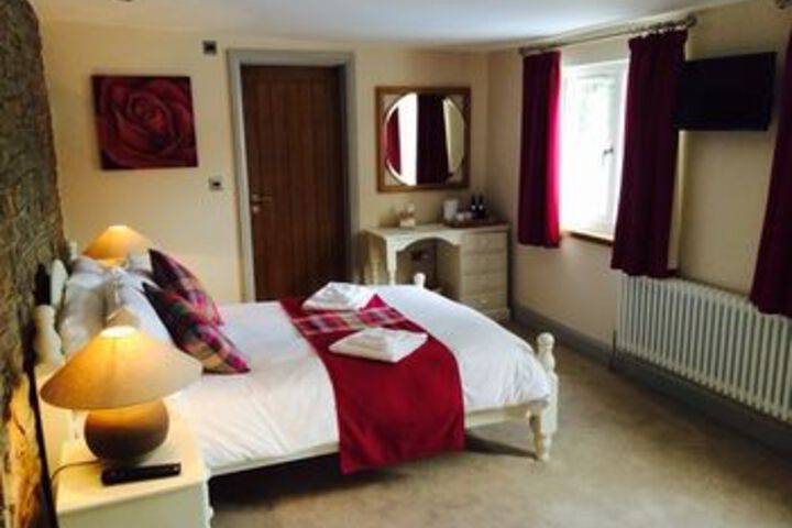 Room 9 of 15