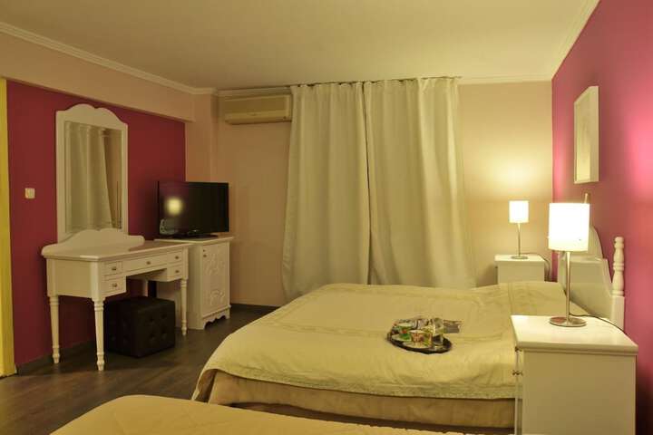 Room 20 of 48