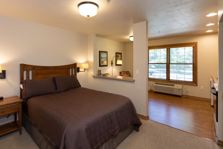 Room 56 of 220