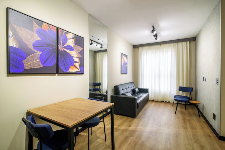 Room 20 of 68