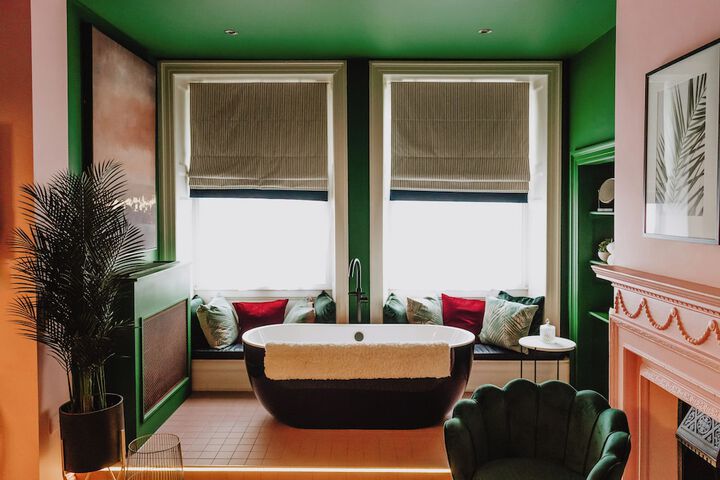 Room 14 of 40