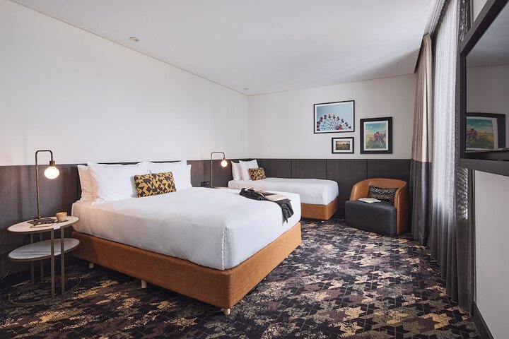 Room 7 of 38