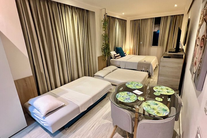 Room 56 of 102