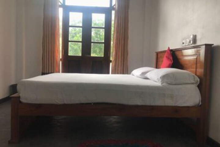 Room 18 of 19