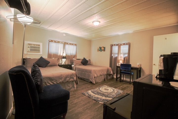 Room 3 of 13