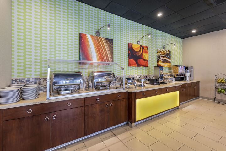 Breakfast buffet