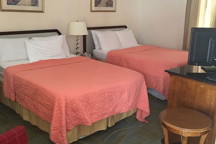 Room 11 of 81