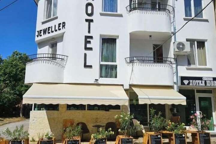 Hotel Jeweller in Ruse