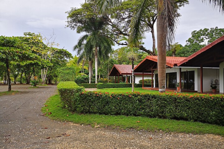 Hotel 66 of 83